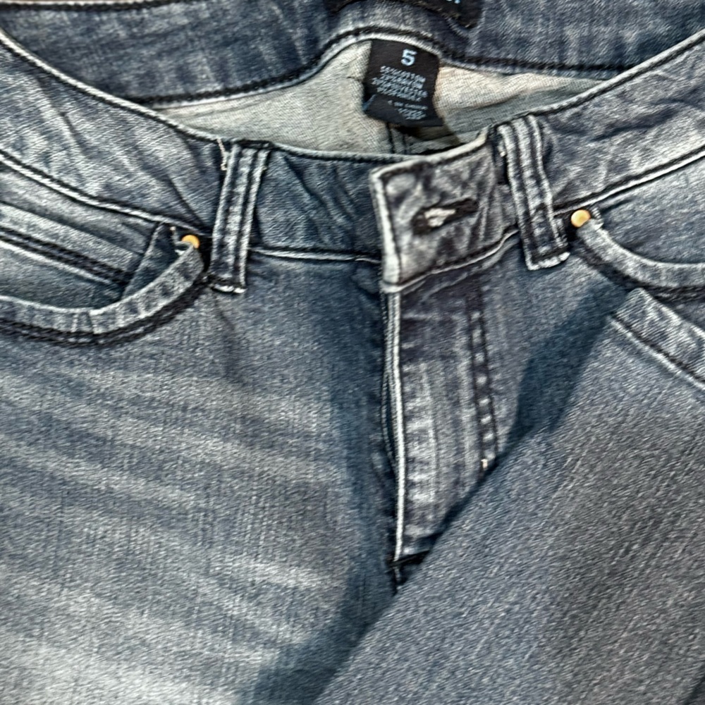 Jeans - Picture 5 of 5